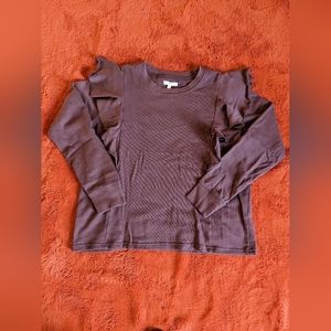 🎉🎉Ruffled shoulder sweater